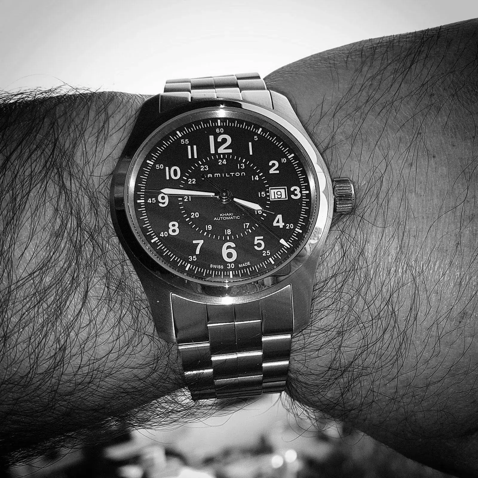 Hamilton Khaki Field Auto 42 mm 100M Blue Dial Bracelet #H70605143 (B&W).jpg