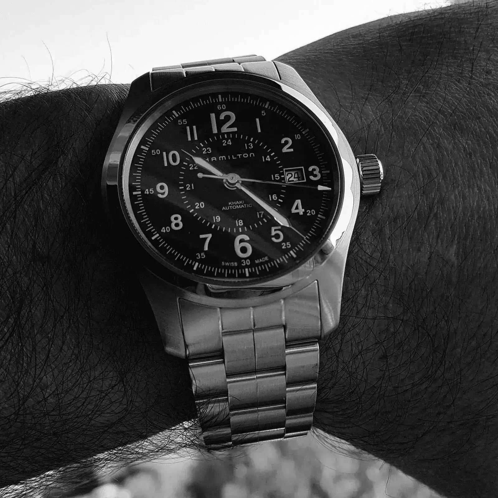 Hamilton Khaki Field Auto 42 mm 100M Blue Dial Bracelet #H70605143 (B&W).webp