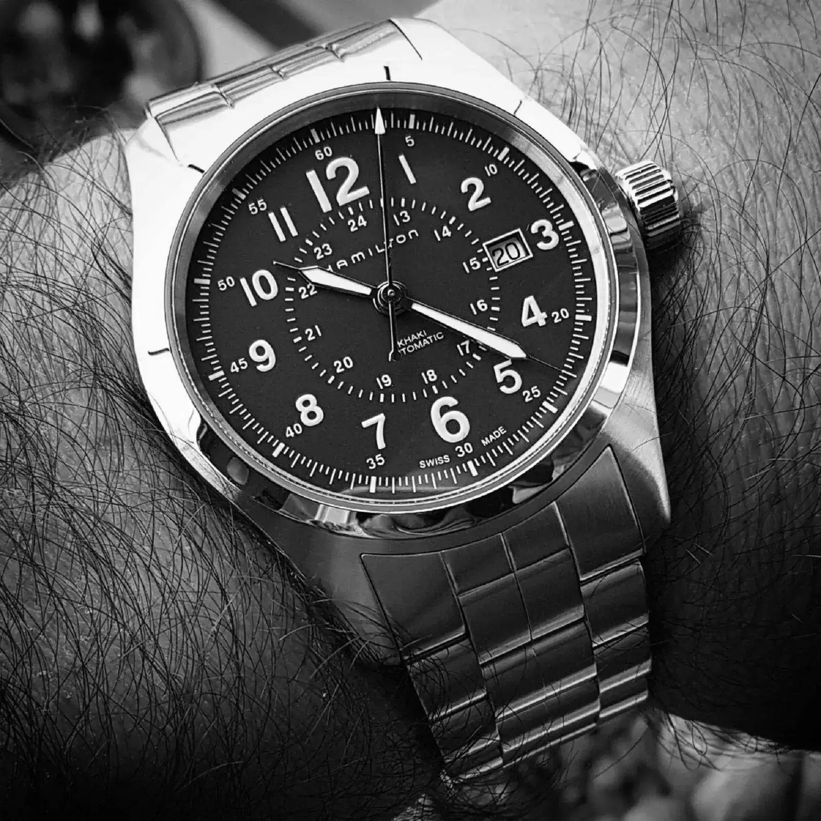 Hamilton Khaki Field Auto 42 mm 100M Blue Dial Bracelet #H70605143 (ByN).webp
