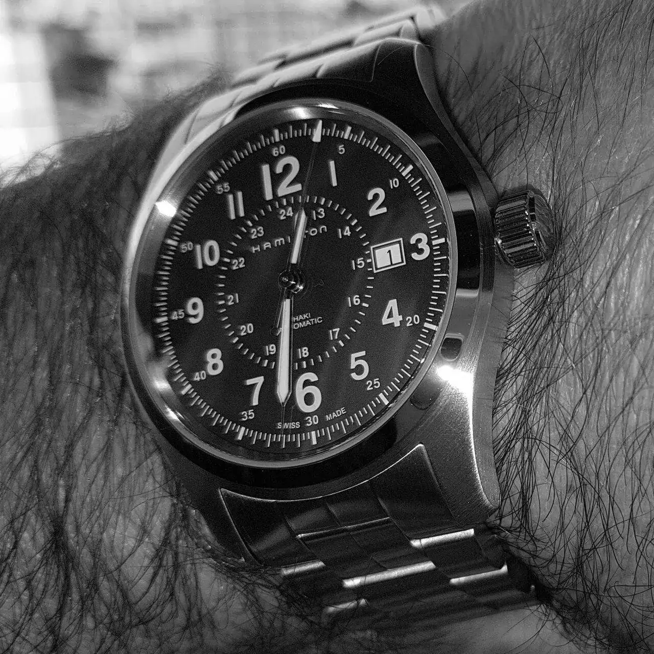 Hamilton Khaki Field Auto 42 mm 100M Blue Dial Bracelet #H70605143 (ByN).webp