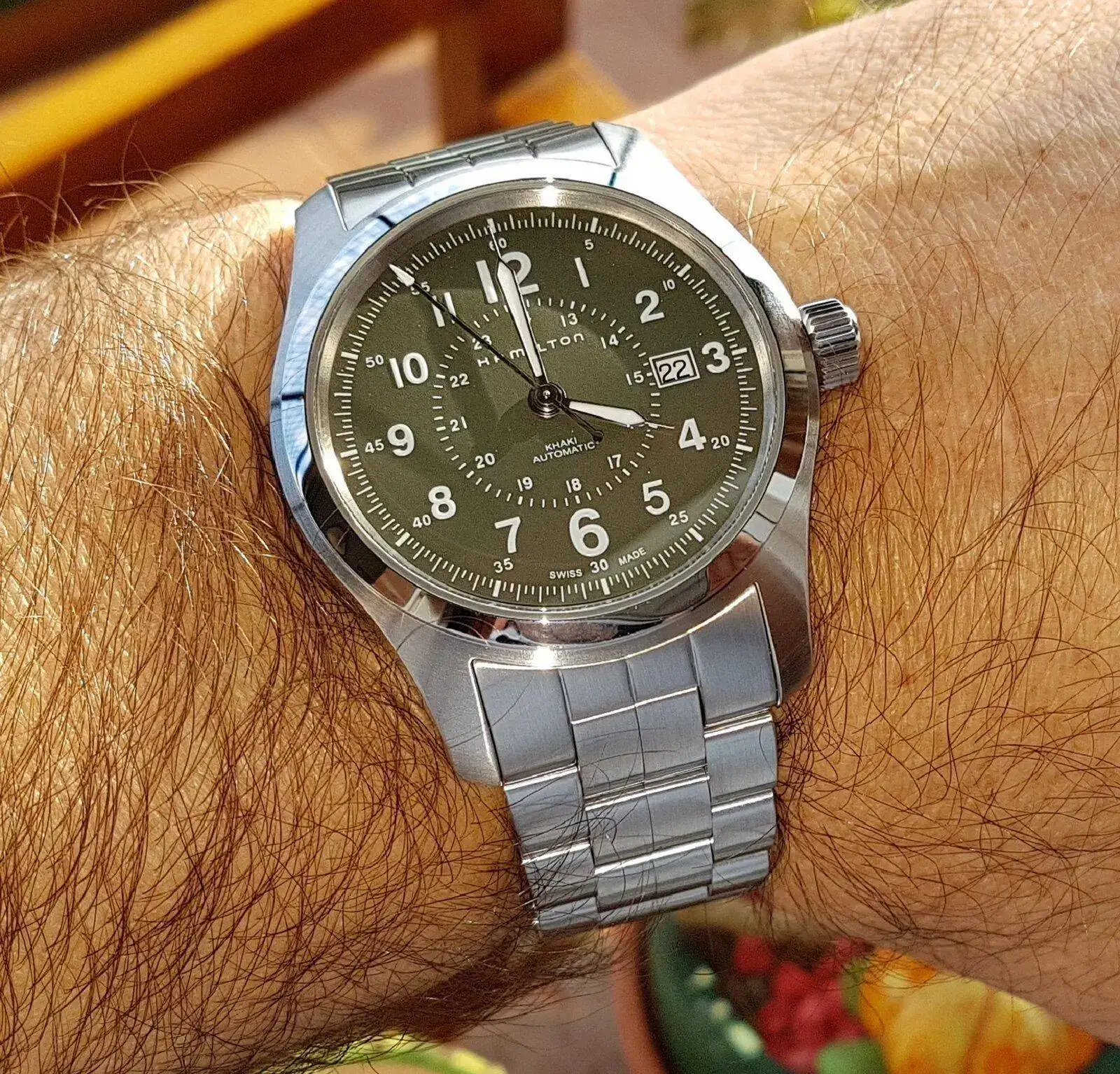 Hamilton Khaki Field Auto 42mm 100M Green Dial Cal. H10 Ref. H70605163 (1).webp