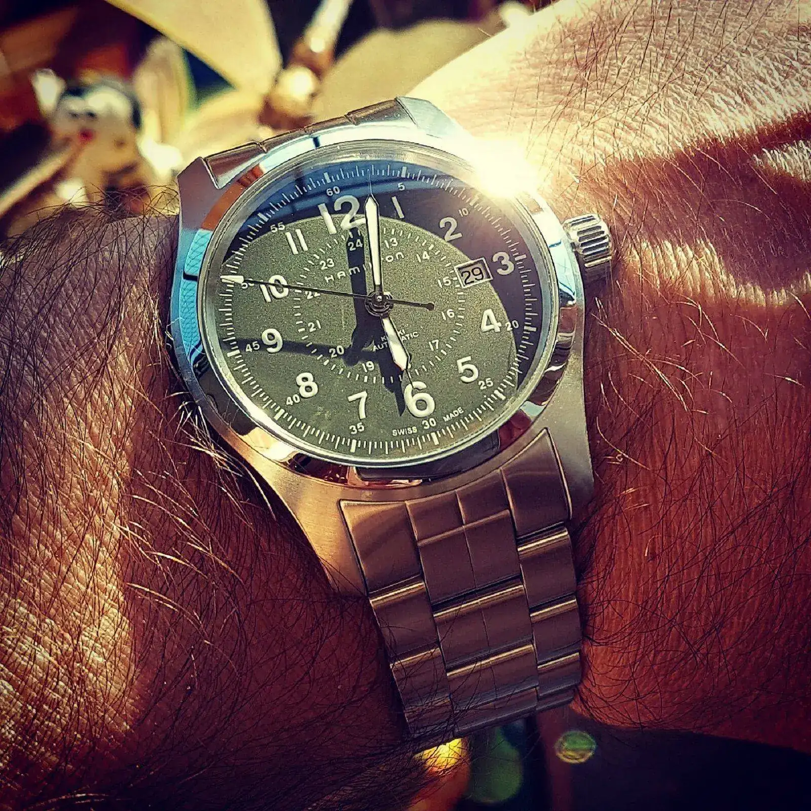 Hamilton Khaki Field Auto 42mm 100M Green Dial Cal. H10 Ref. H70605163 (1).jpg