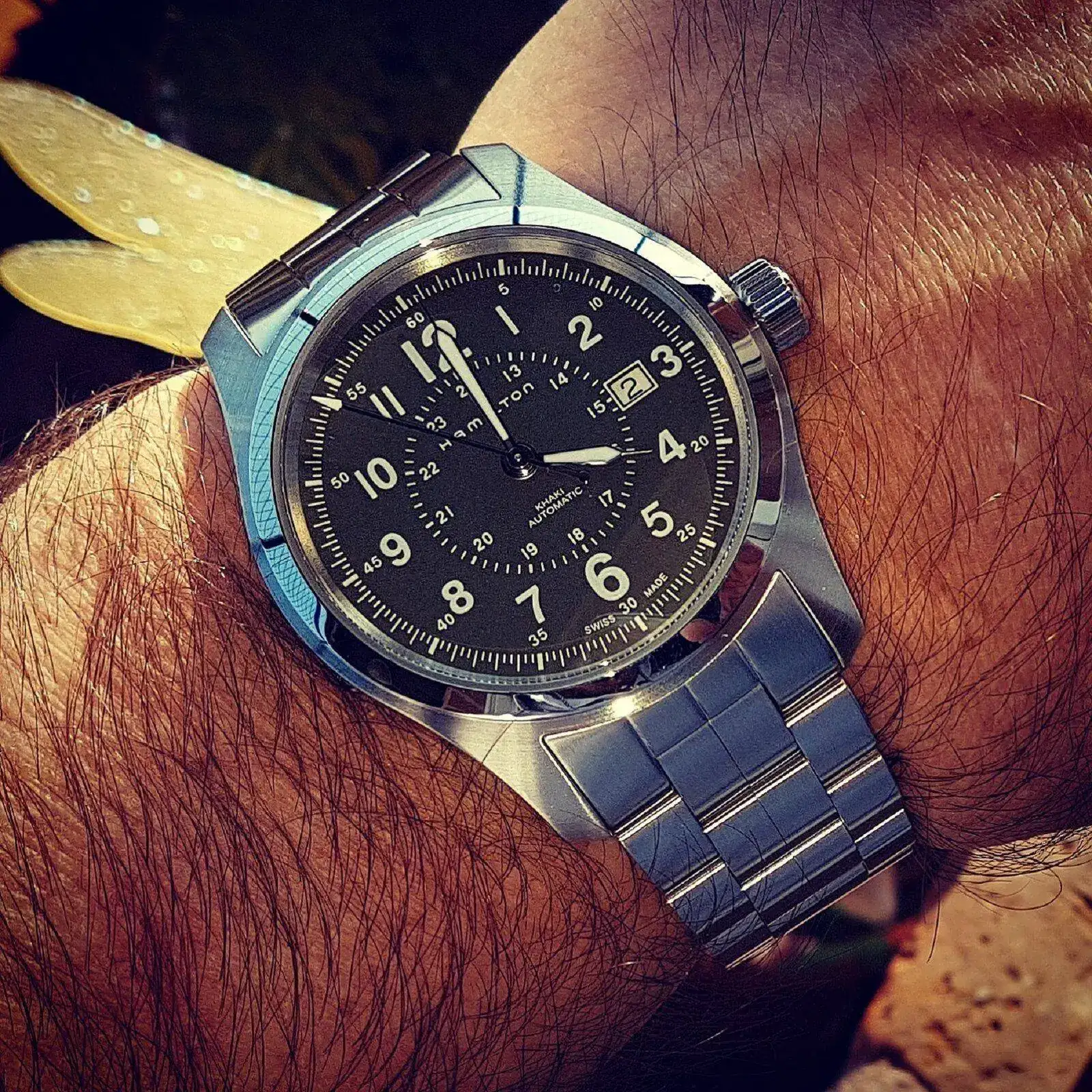 Hamilton Khaki Field Auto 42mm 100M Green Dial Cal. H10 Ref. H70605163 (1).webp