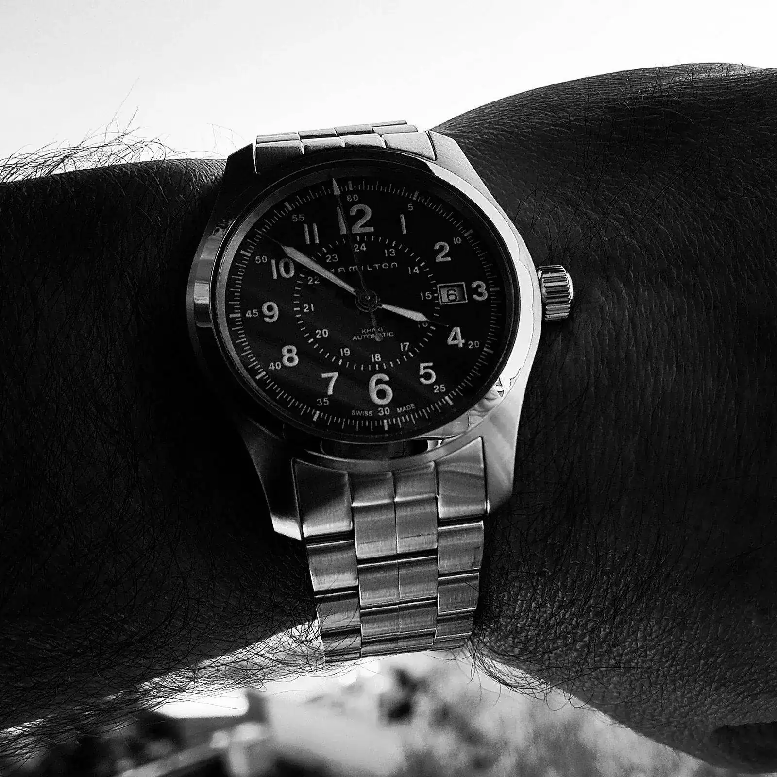 Hamilton Khaki Field Auto 42mm 100M Green Dial Cal. H10 Ref. H70605163 (2).webp