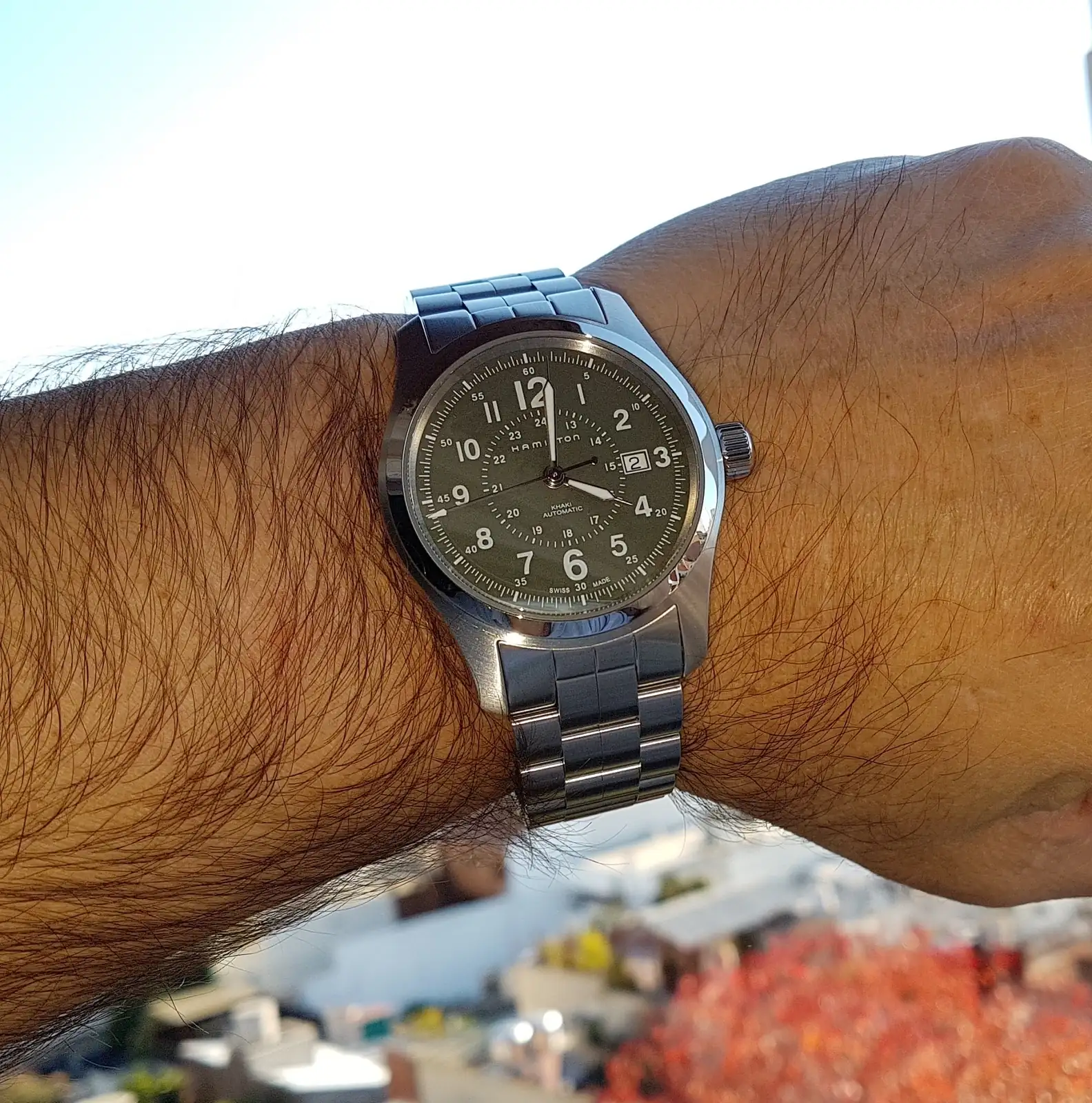Hamilton Khaki Field Auto 42mm 100M Green Dial Cal. H10 Ref. H70605163 (2).webp