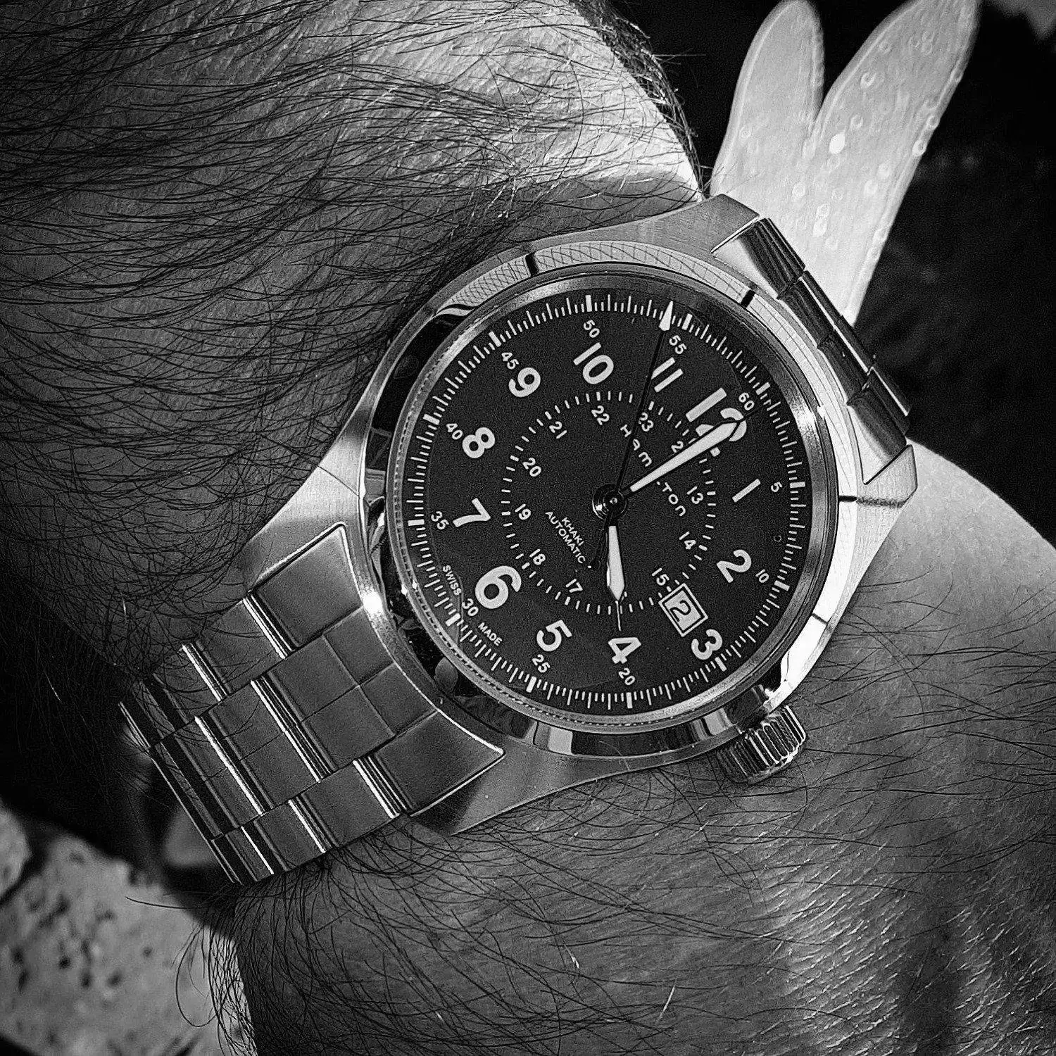 Hamilton Khaki Field Auto 42mm 100M Green Dial Cal. H10 Ref. H70605163 (B&W)(2).webp