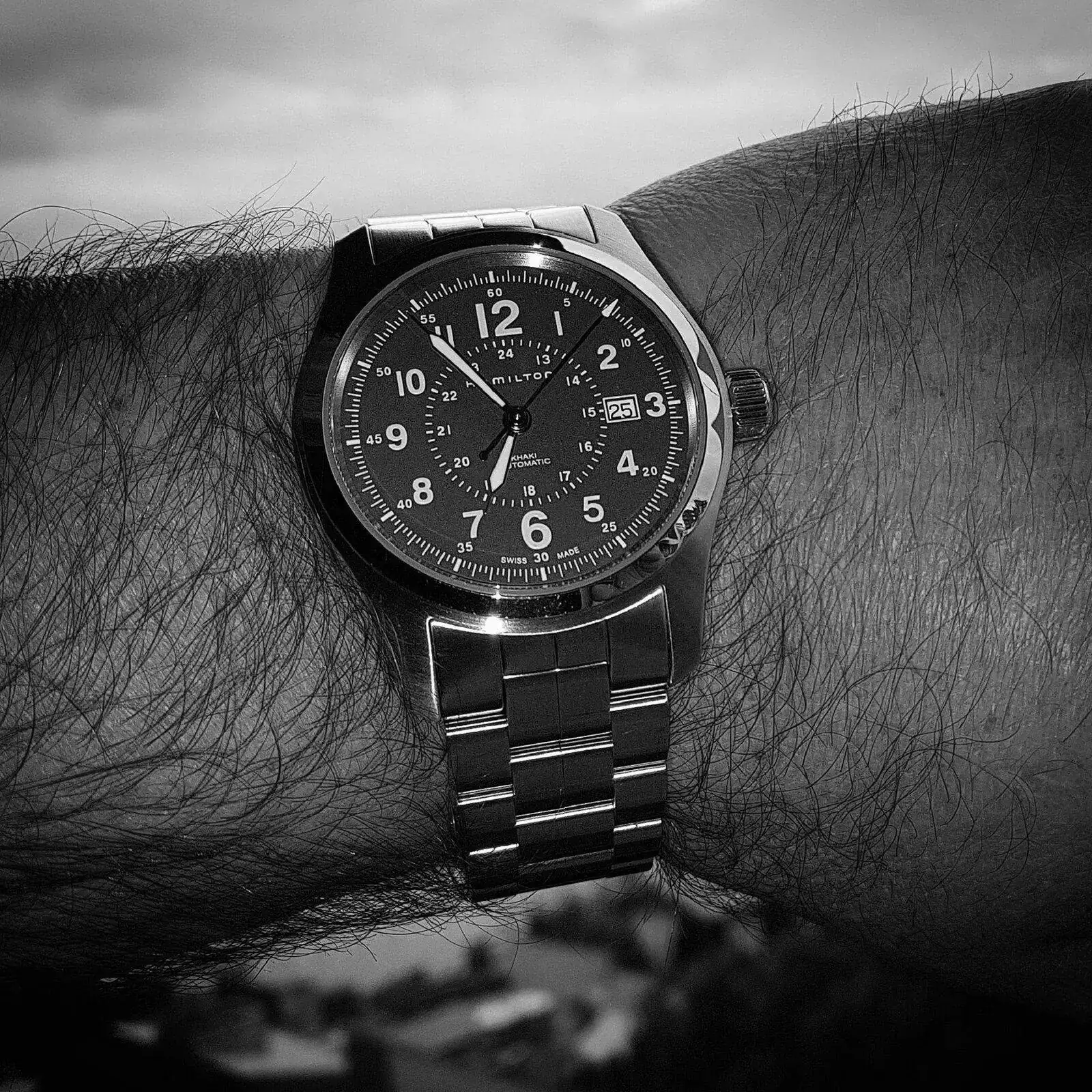 Hamilton Khaki Field Auto 42mm 100M Green Dial Cal. H10 Ref. H70605163 (B&W)(2).webp