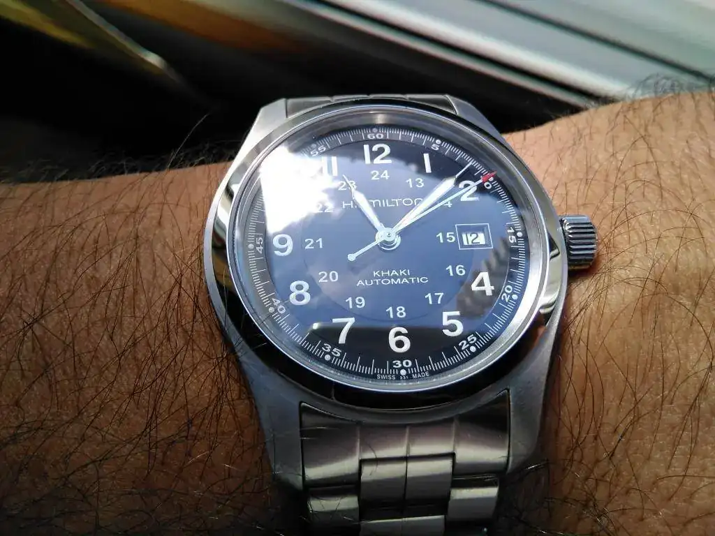 Hamilton Khaki Field d12 (2).webp