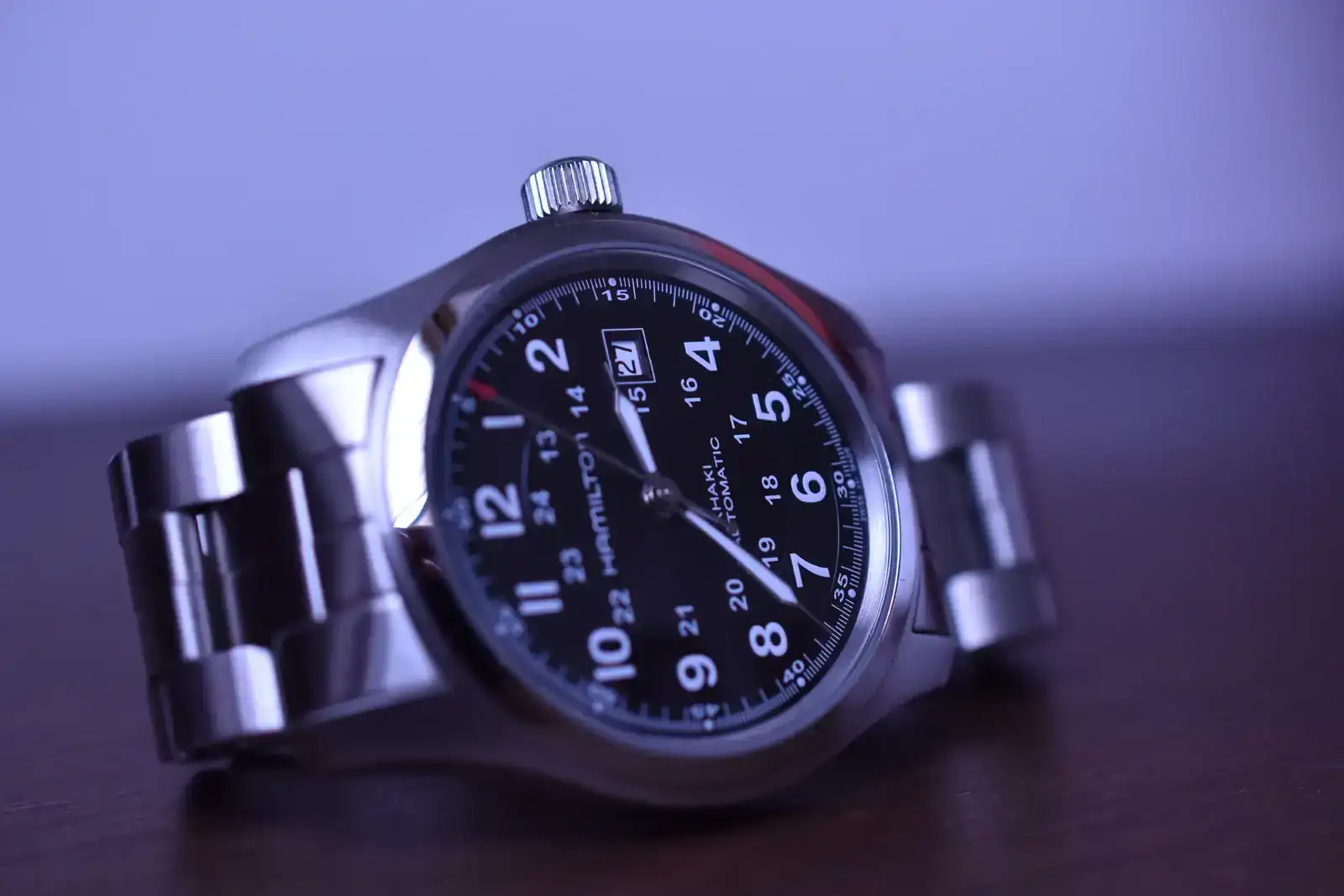 Hamilton Khaki Field d27 (2).webp