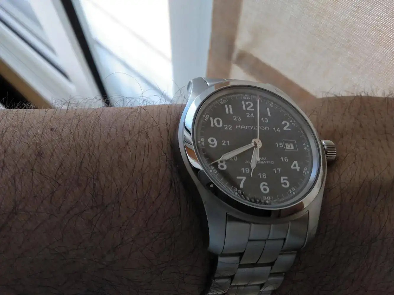 Hamilton Khaki Field d4 (3).webp