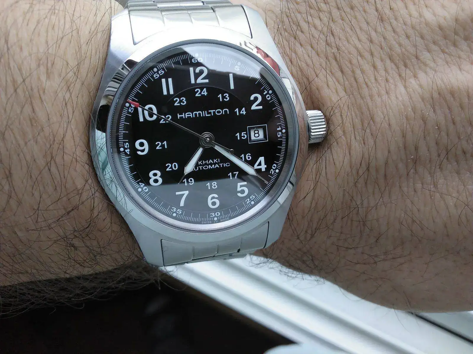 Hamilton Khaki Field d8 (4).webp