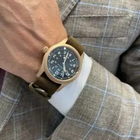 hamilton-khaki-field-mechanical-bronze.webp