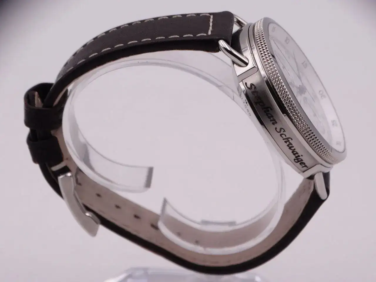 HAMILTON Khaki Navy Pioneer 06517.webp