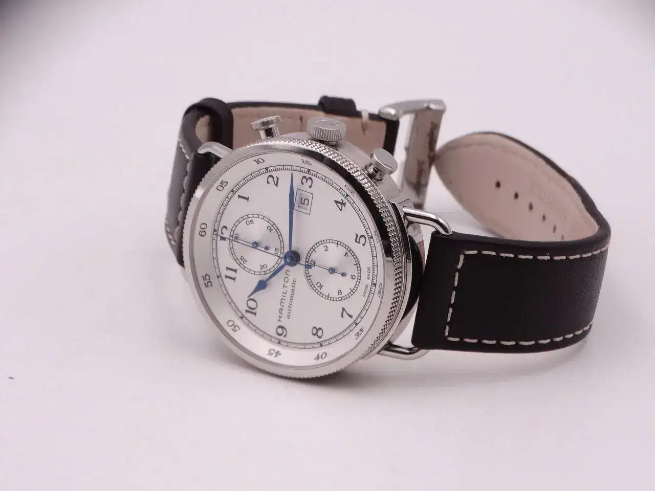 HAMILTON Khaki Navy Pioneer 06529.webp