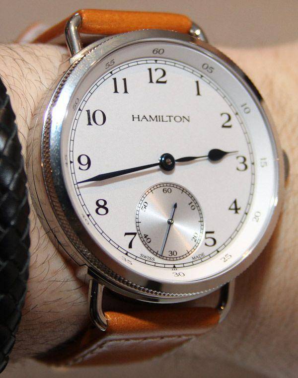 Hamilton-Khaki-Navy-watch-9.jpg
