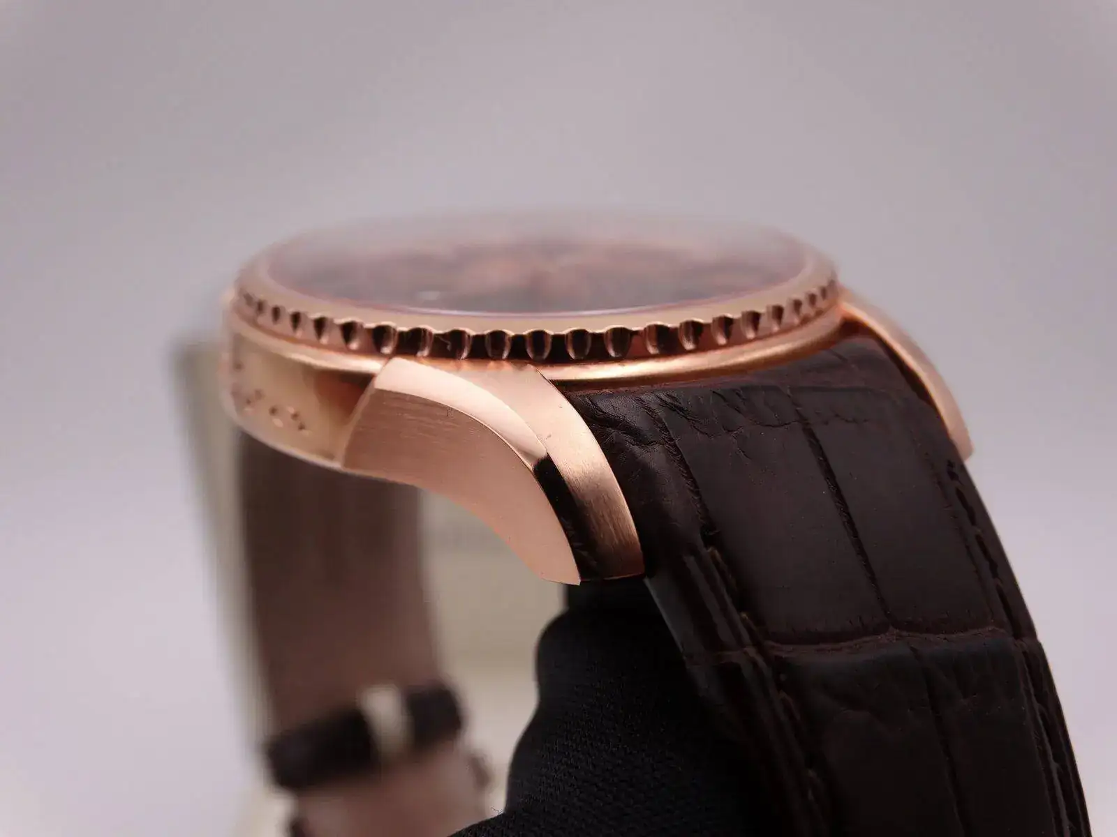 hamilton riva 9539.webp