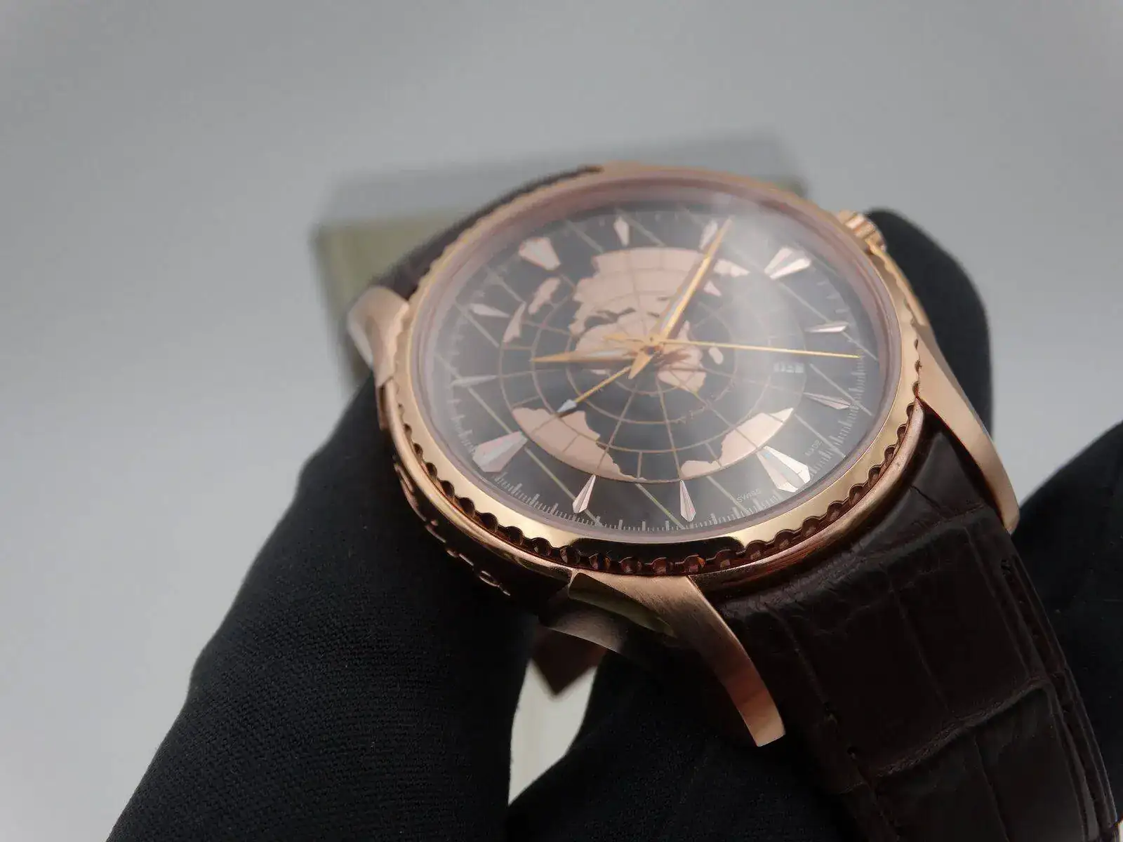 hamilton riva 9550.webp