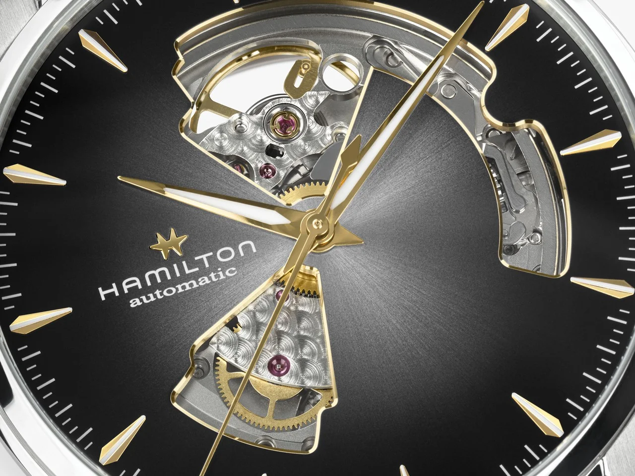 Hamilton_Jazzmaster_Open_Heart_H32675181_Detail_2_20515.webp