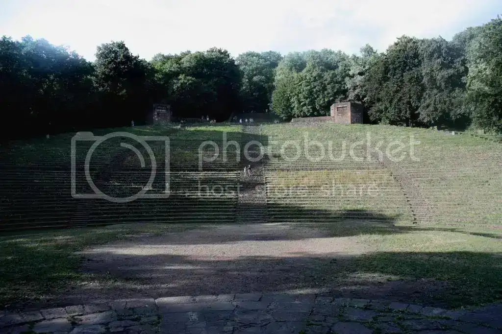 heid0010_zps357cb7ff.webp