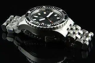 HELM%2BWatches%2BVANUATU%2B05.webp