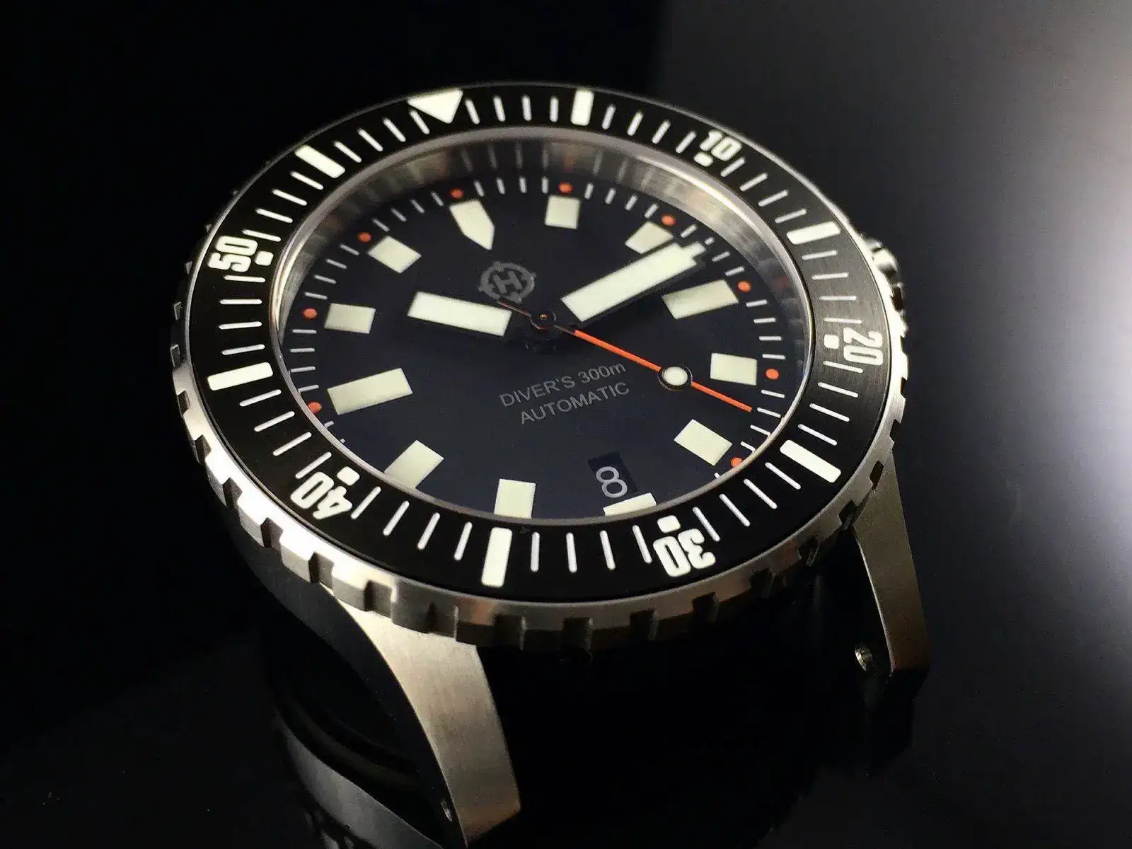 HELM%2BWatches%2BVANUATU%2BGen%2B2%2B01.webp