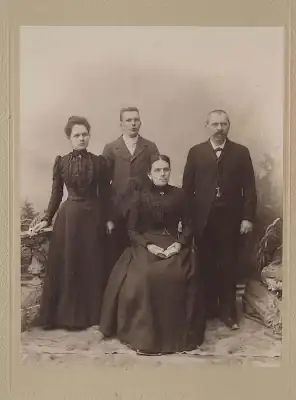 Henri+Duvoisin+Family.webp