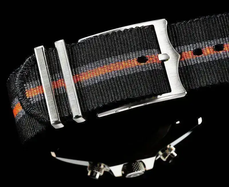 -Heritage-Chrono-Monte-Carlo-Home-Plate-42mm-strap.webp