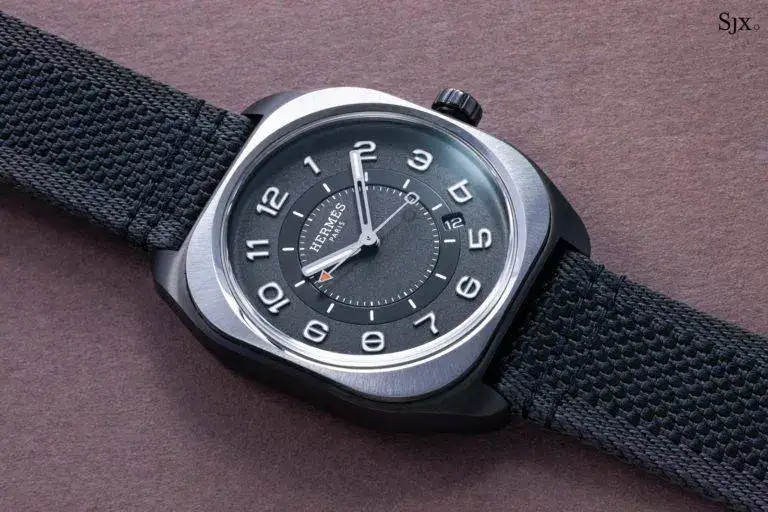 hermes-h08-dlc-titanium-2-768x512.webp