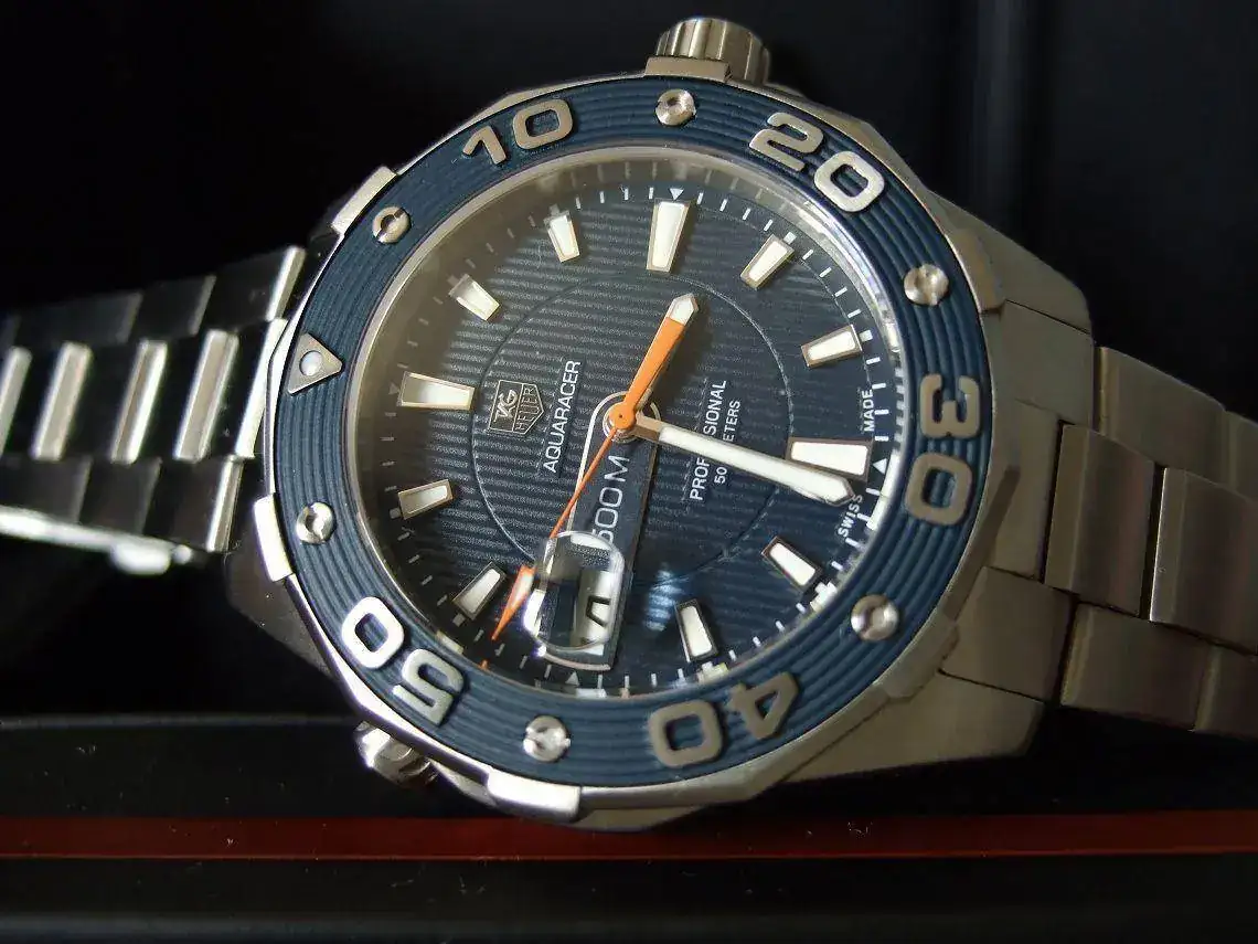 -heuer-aquaracer-500m-size-next-smp-dscf1426resize.webp