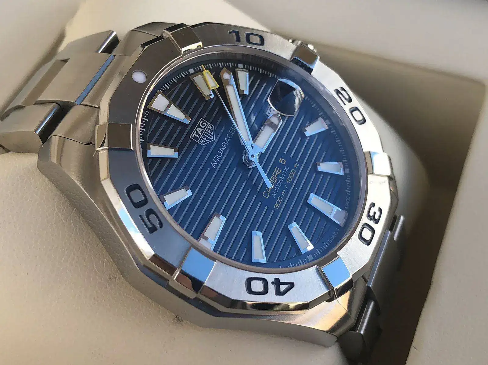 -heuer-aquaracer-calibre-5-43mm-WAY2010.BA0927-108.webp