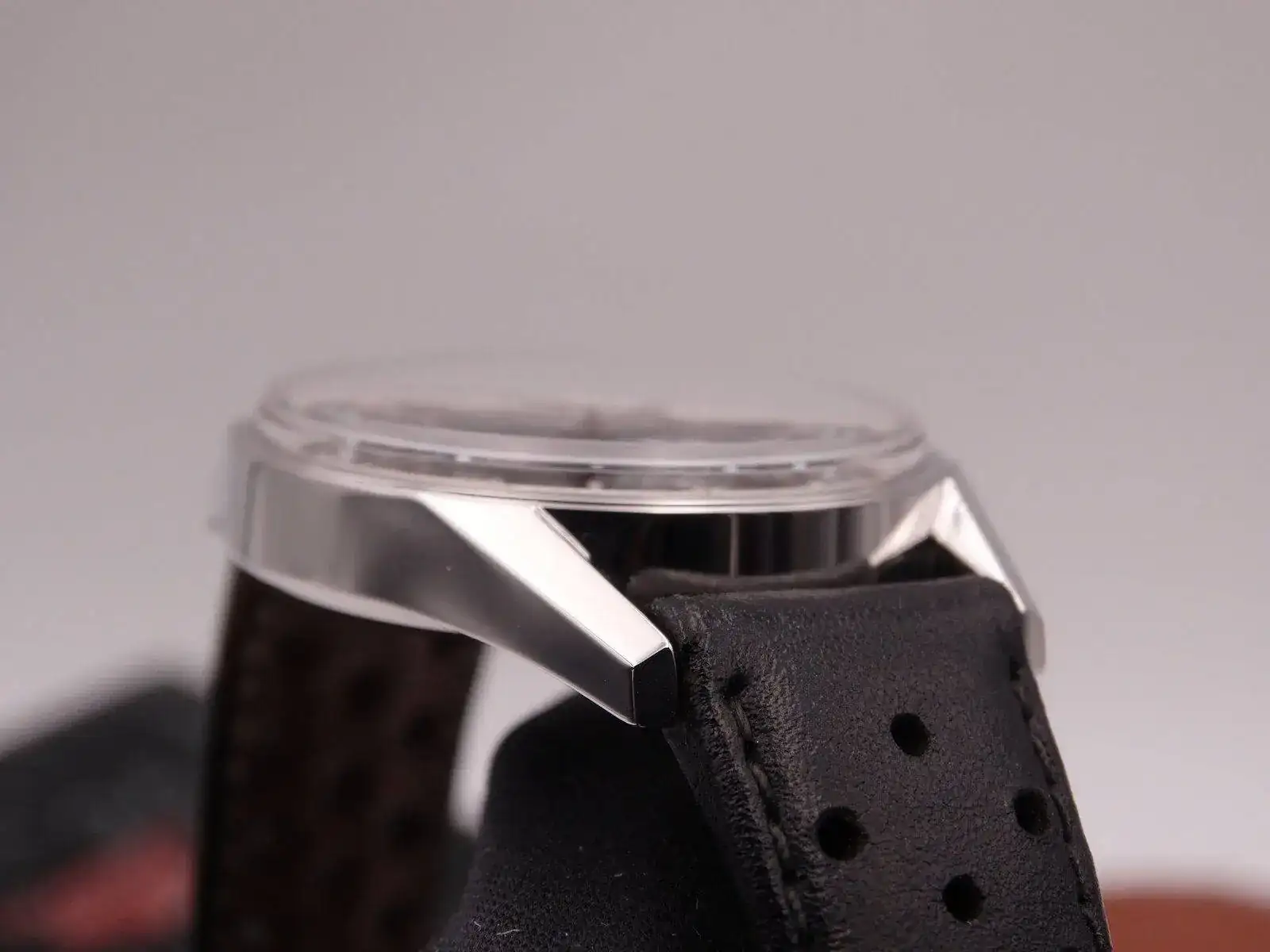 Heuer Carrera Re-edition 09447.JPG