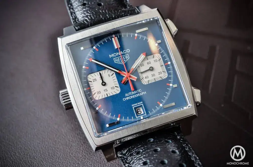 Heuer-Monaco-Calibre-11-Ref-CAW211P-Blue-Steve-McQueen-2015-2.webp