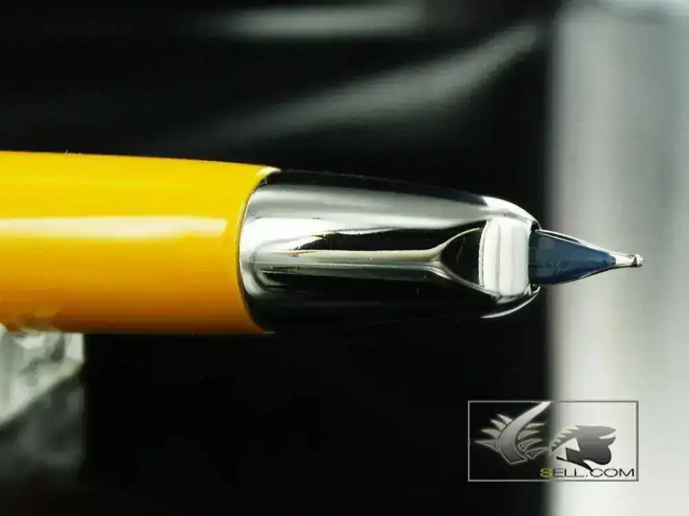 hing-Point-Retractable-Fountain-Pen-Yellow-60534-5.webp