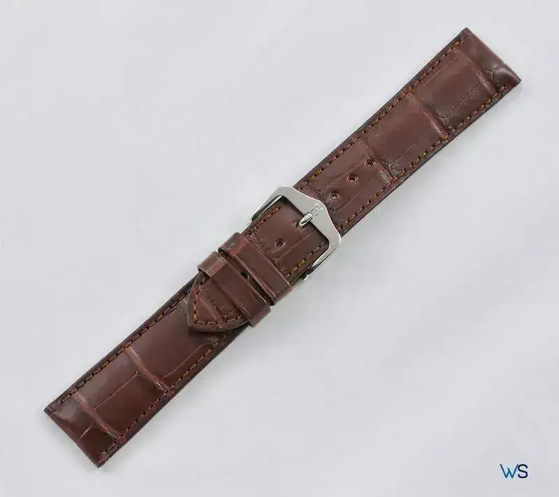 Hirsch_Earl_brown6.webp