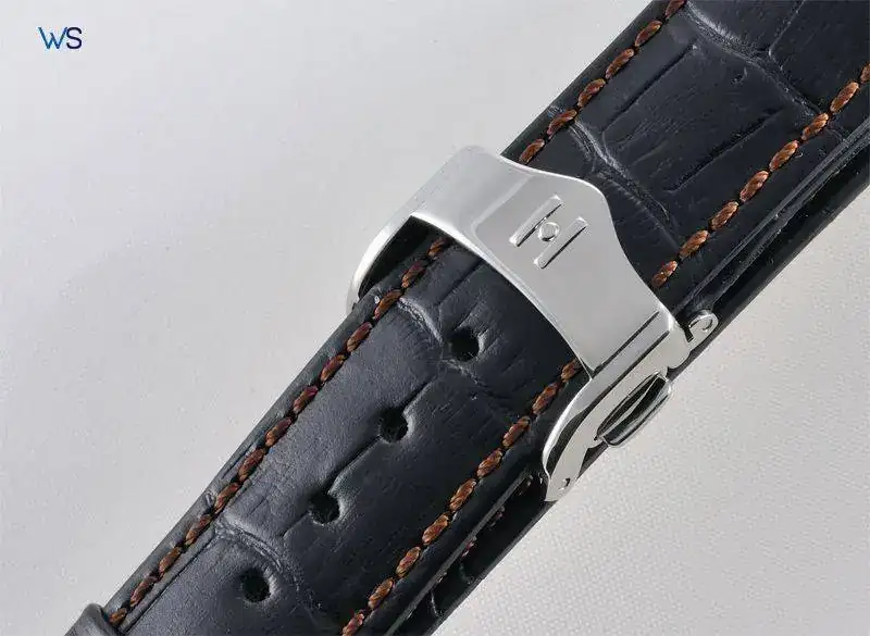 Hirsch_Lord_Worldstrap23.webp