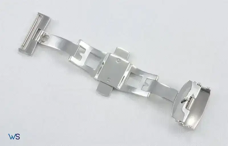 Hirsch_New_Buckle_Worldstrap3.webp