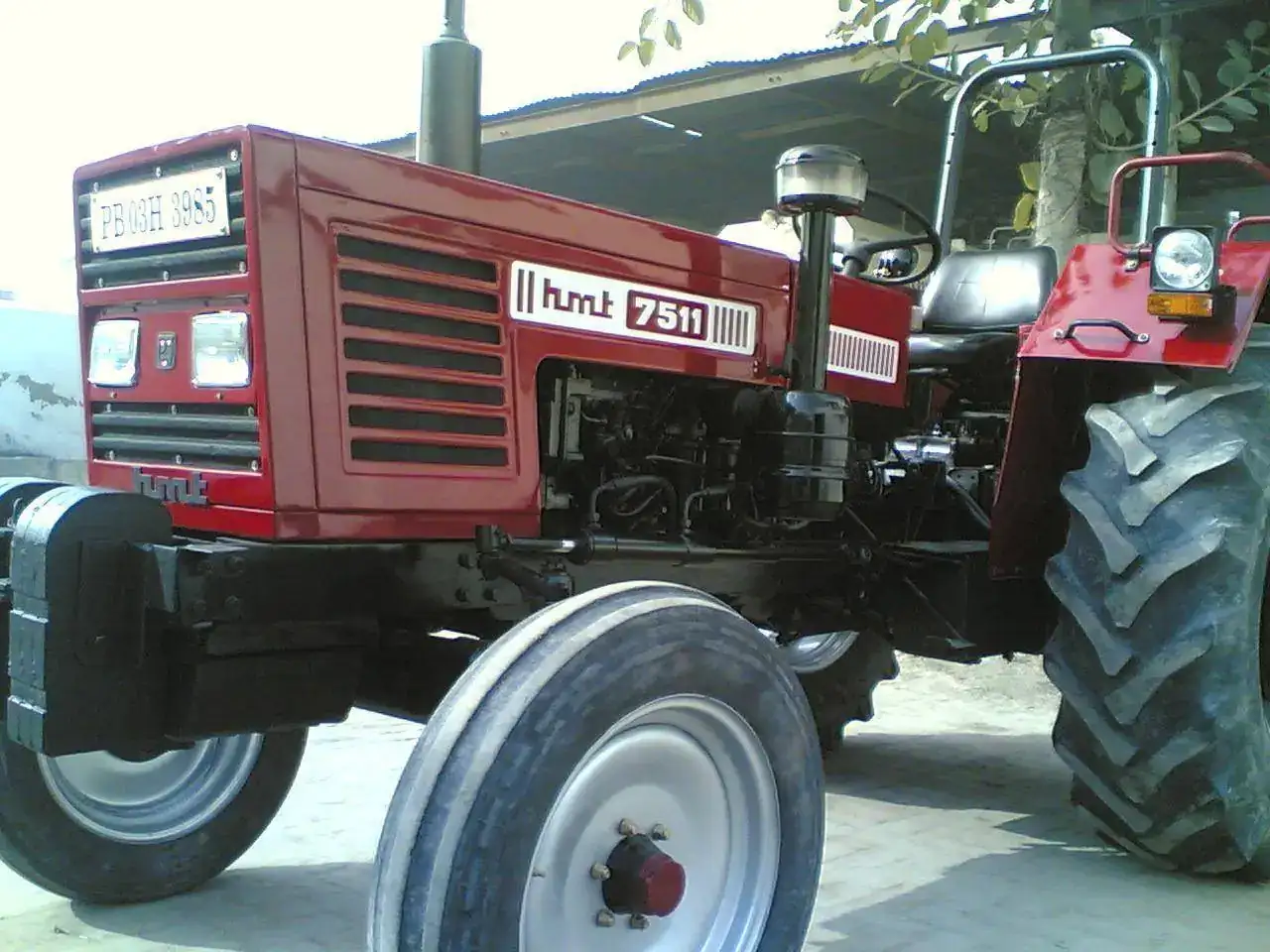 Hmt_tractor_7511_.webp