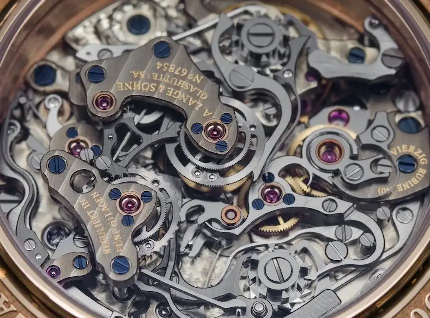 hne-double-split-chronograph-movement-ablogtowatch.webp