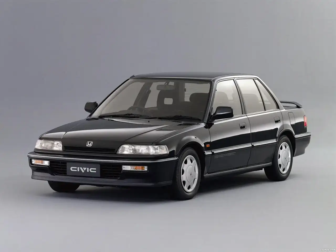 honda_civic-si-sedan-1989-91_r2.webp