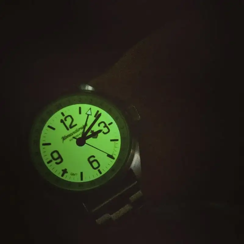 HqQKGJ5.webp