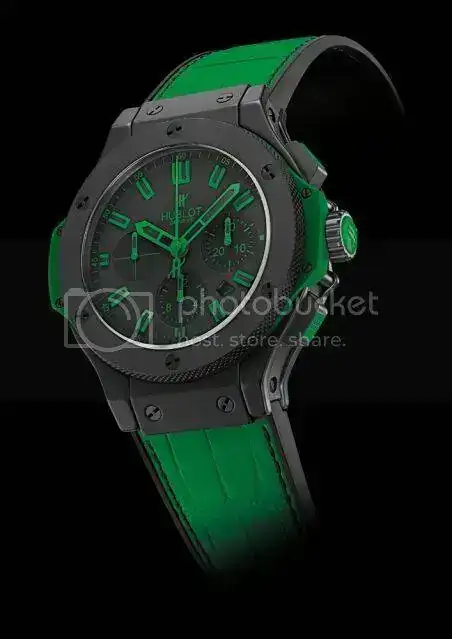 HUBLOT-BIG-BANG-ALL-BLACK-GREEN.webp