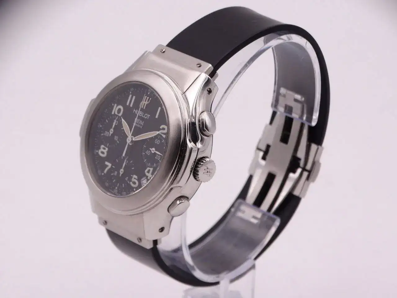Hublot Classic Chronograph 06385.webp