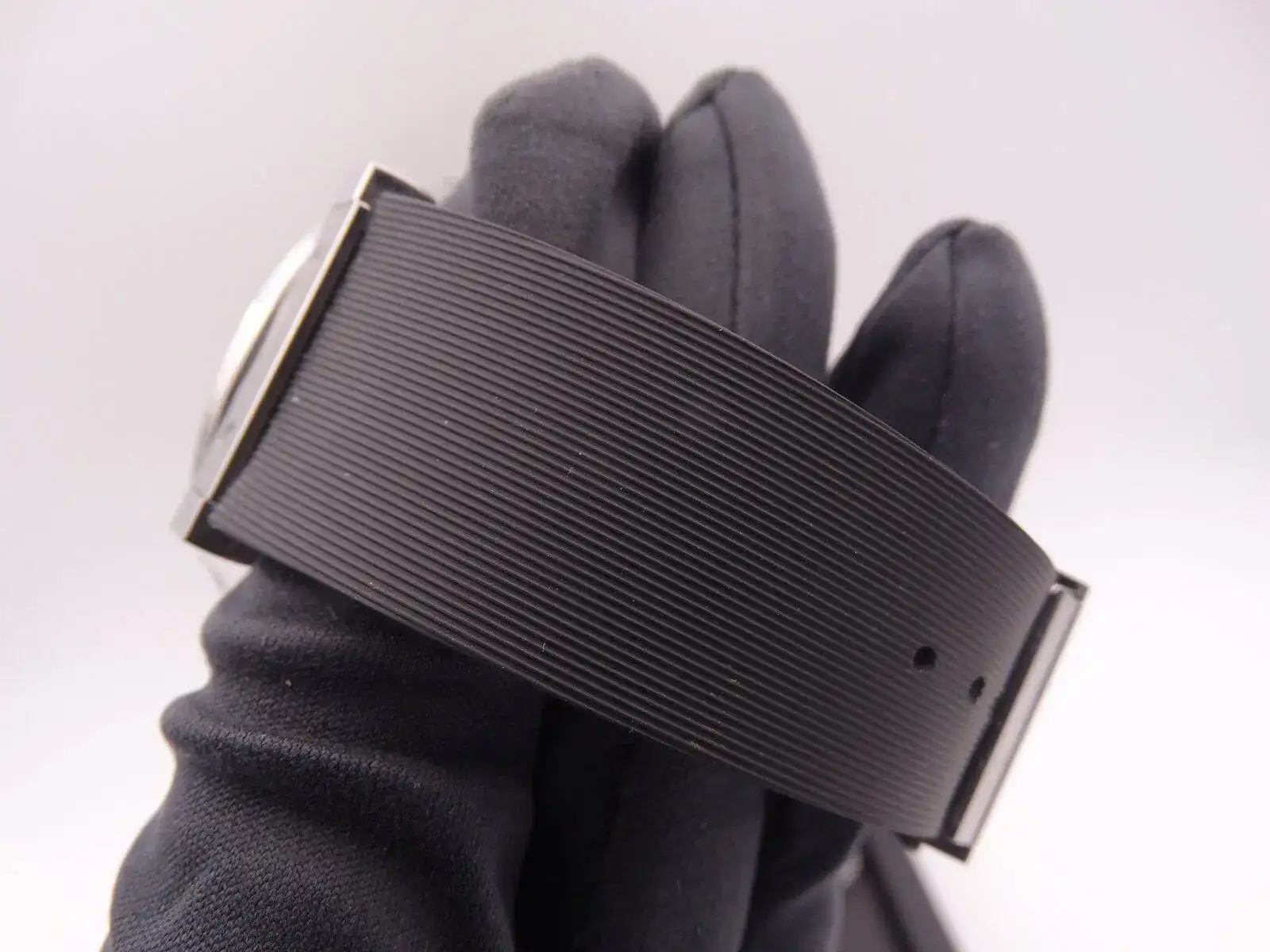 Hublot Classic Fusion Titanium 06185.webp