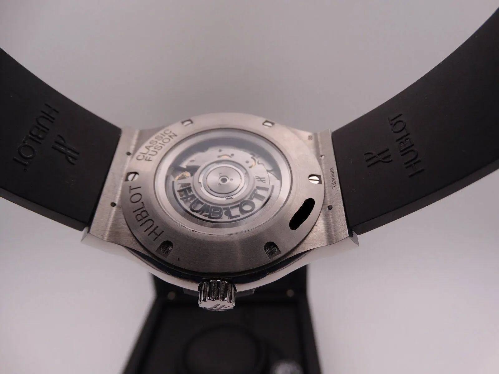 Hublot Classic Fusion Titanium 06189 copia.webp