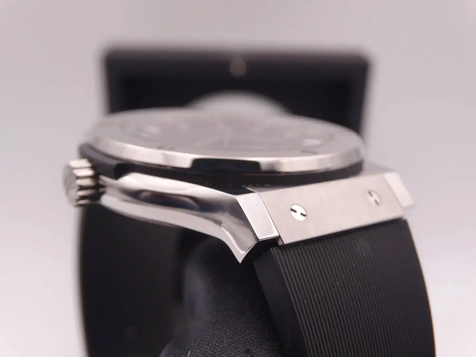 Hublot Classic Fusion Titanium 06192.webp