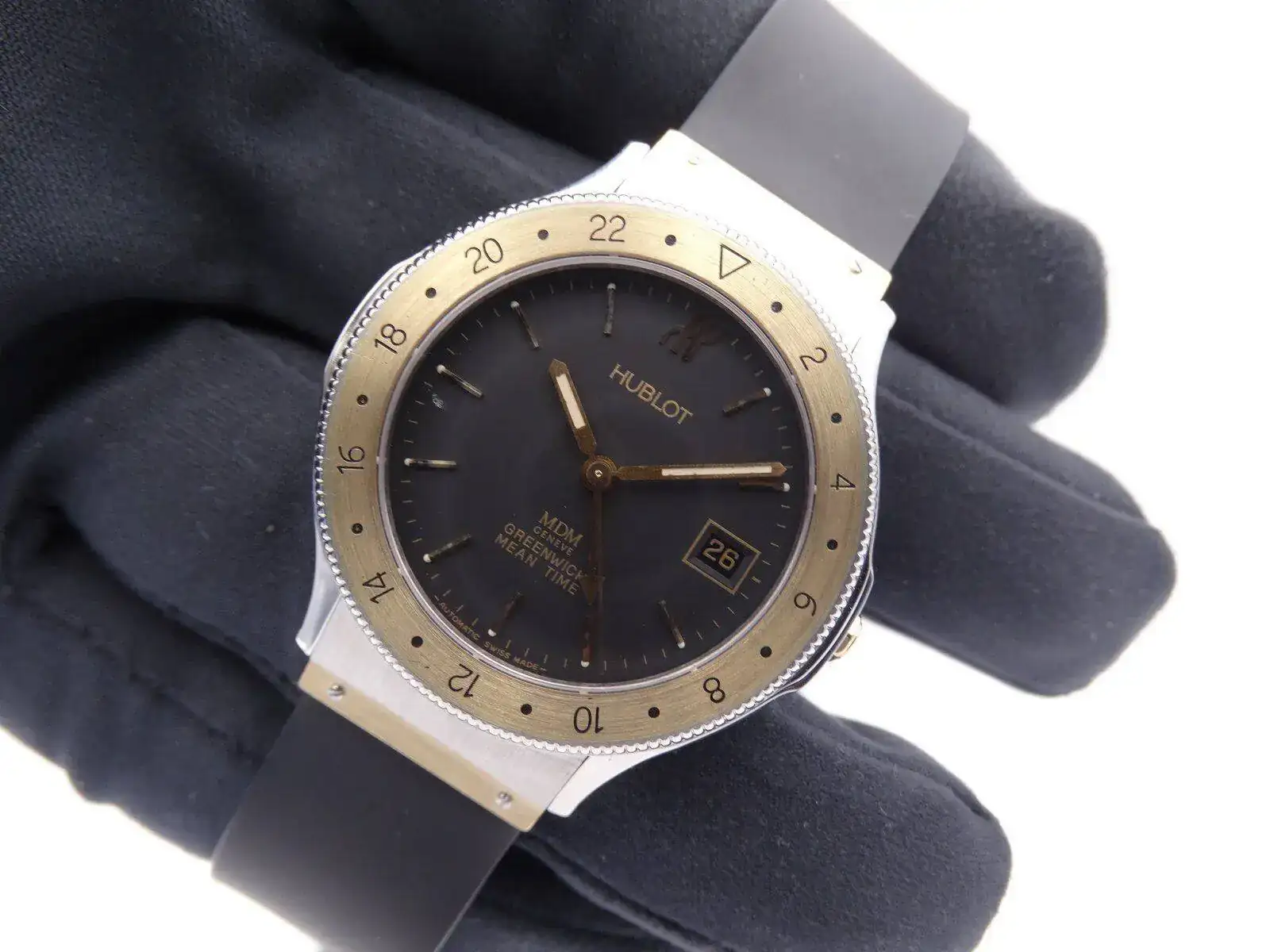 Hublot Classic GMT MDM Greenwich mean time 07066.webp