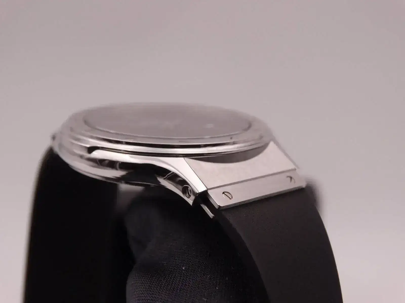 Hublot Classic Quartz 9280.JPG