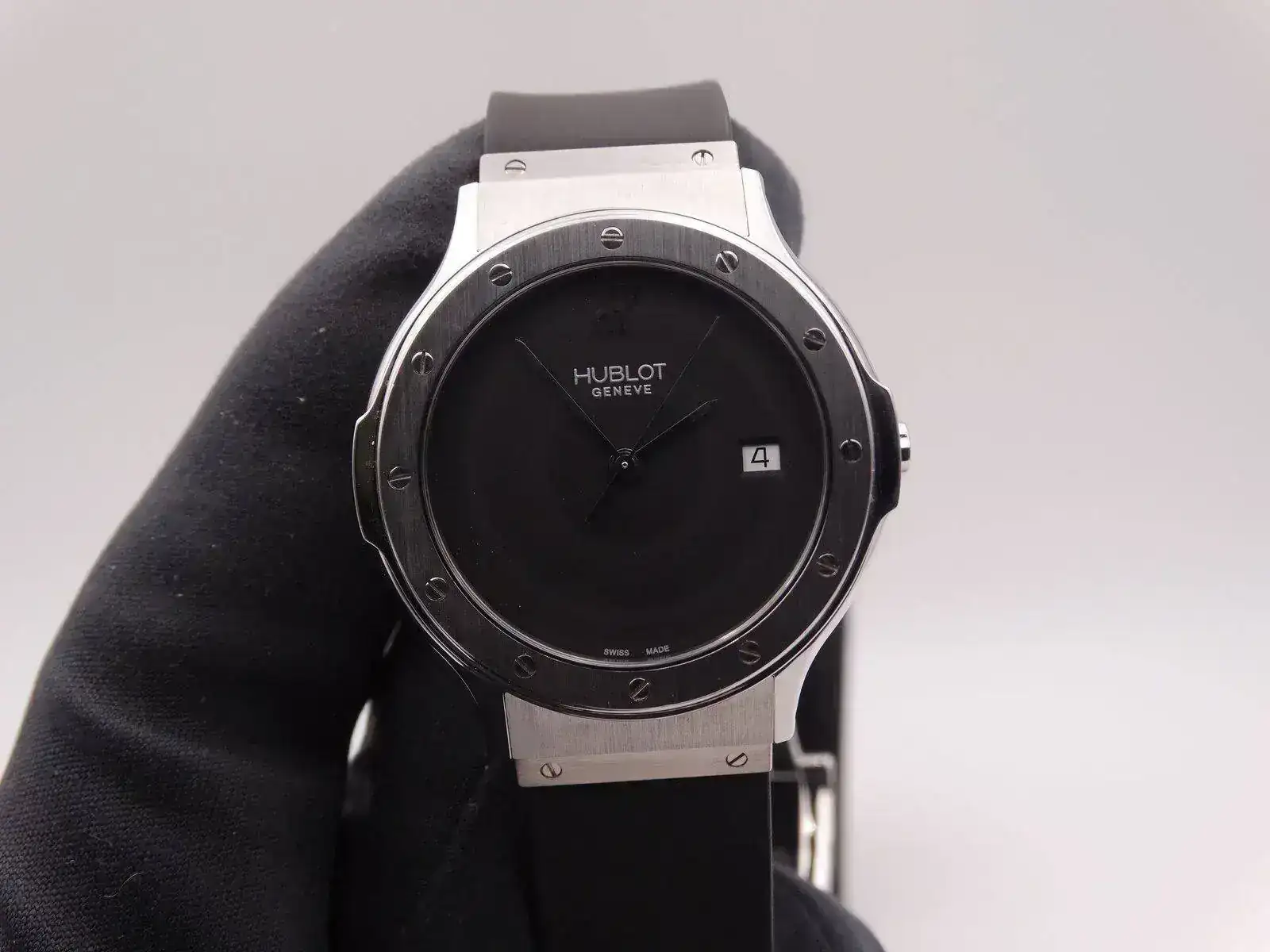 Hublot Classic Quartz 9291.JPG