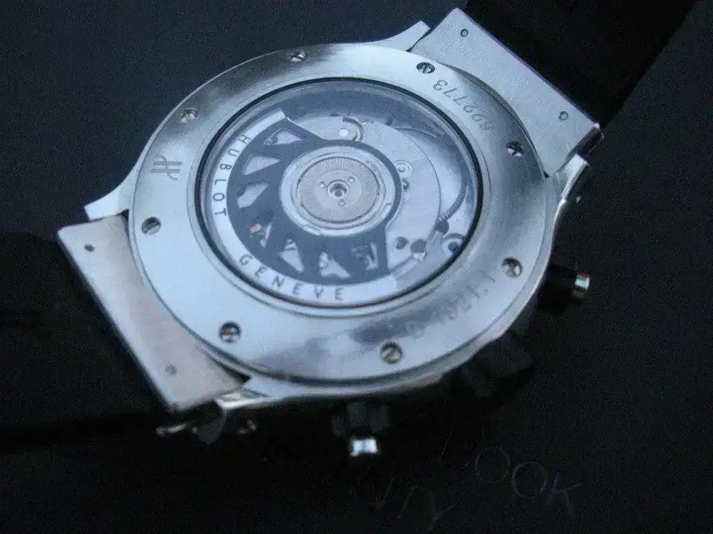 Hublot-Super-B-Chronograph-09.webp