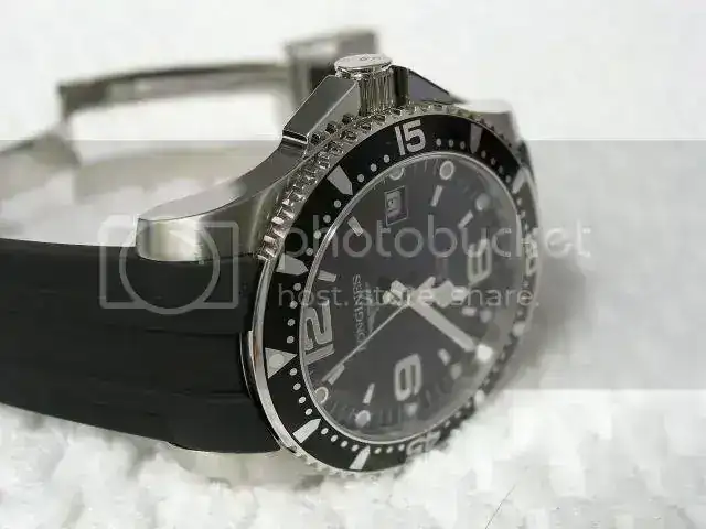 HydroConquestRubber11.webp